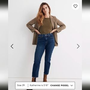 ✨ SOLD NWOT Madewell The Mom Jean in Hoover wash